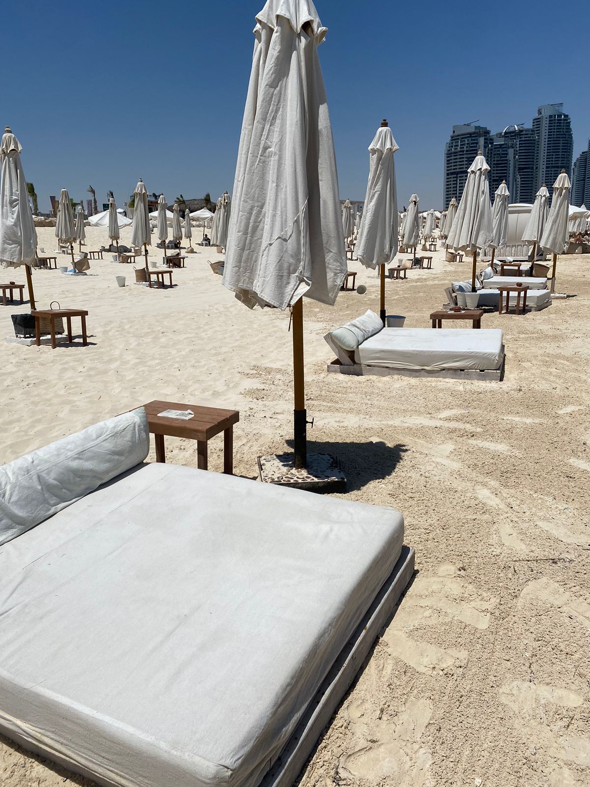 (Foreigners) Sun Beds KARL BEACH NEW ALAMEIN